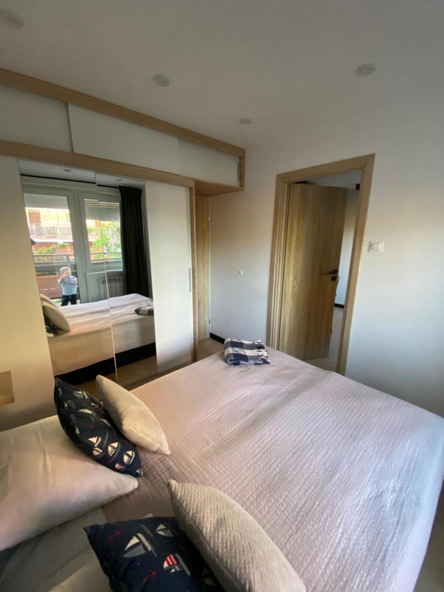 Lesne Apartamenty - Apartament Szary Hel Bagian luar foto